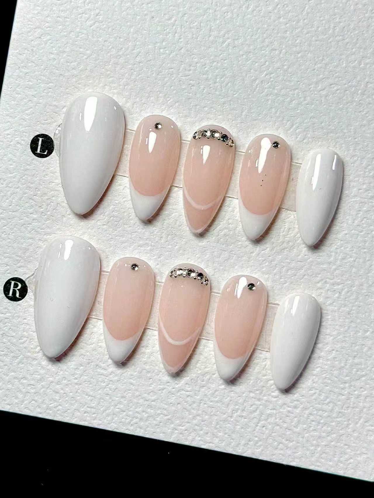 Women'S Young Fashion - 10 pieces of pure handmade almond
