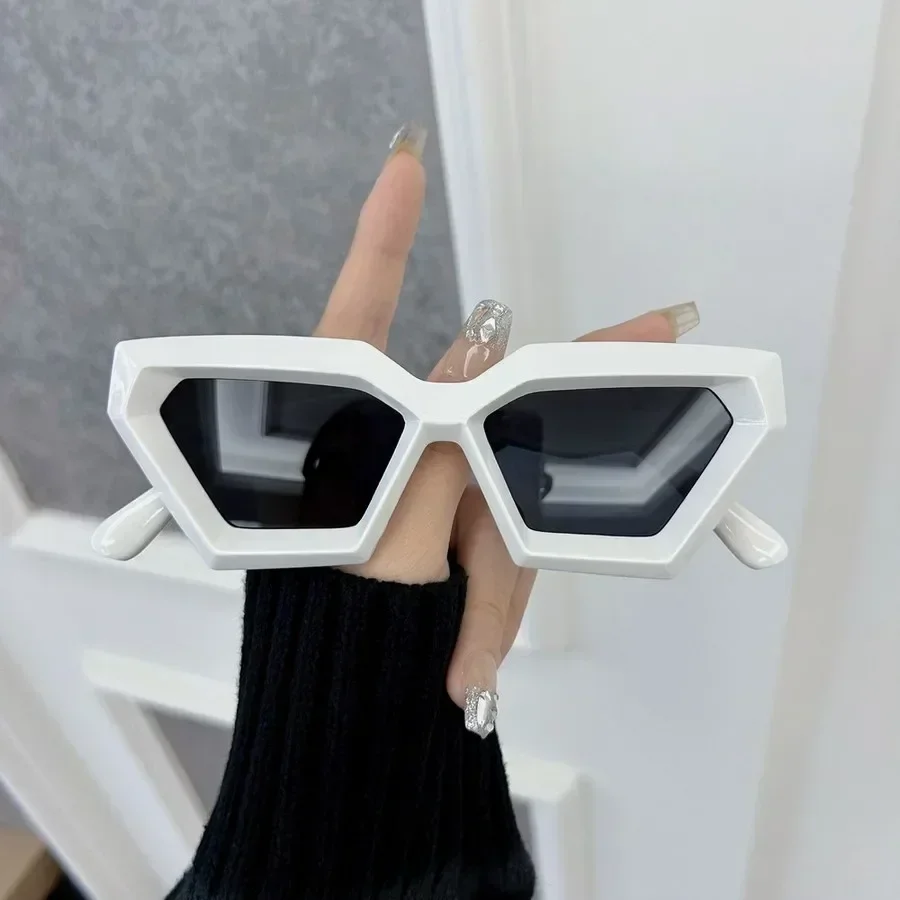 Black Square Sunglasses Women  – Women'S Fashion Eyewear recenzja i cena