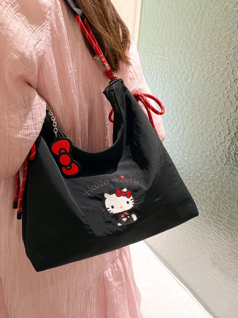 Hello Kitty Knot Canvas Tote B – Canvas Tote Bag recenzja i cena