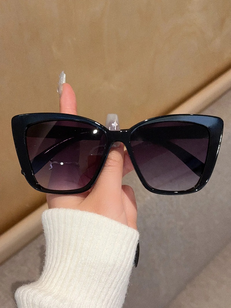 Trendy Cat Eye Sunglasses for  – Women'S Fashion Eyewear recenzja i cena
