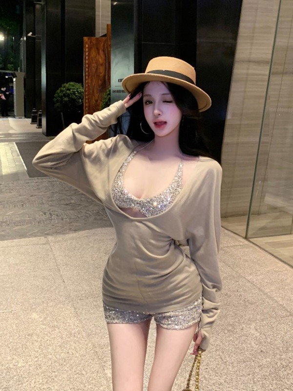 Sexy V-Neck Crop Top And Sequi – Women'S Young Fashion recenzja i cena