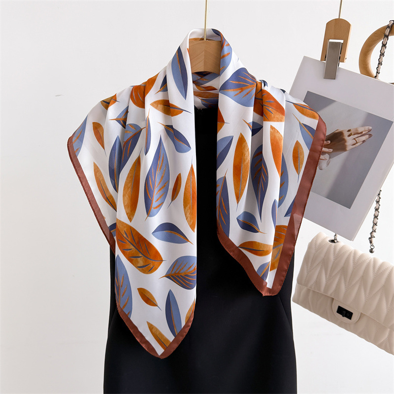 Luxury Brand Print 70cm Square – Women Fashion Necktie recenzja i cena
