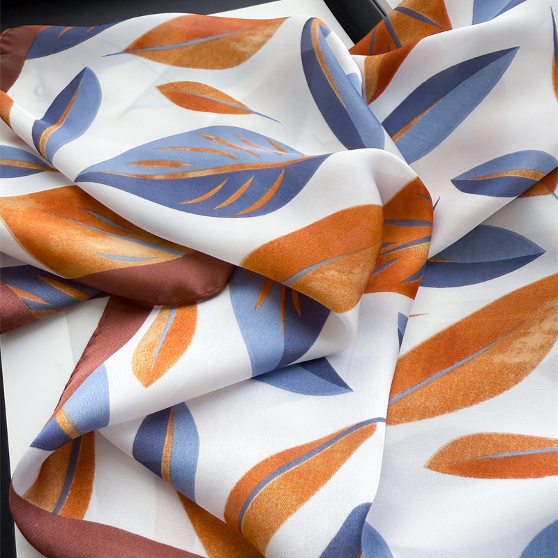 Luxury Brand Print 70cm Square – Women Fashion Necktie recenzja i cena